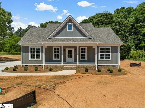 Photo of 317 Askew Circle, Union, SC 29379 (MLS # 1592144)