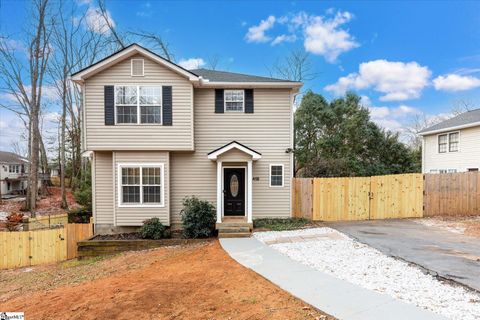 Photo of 418 Legrand Boulevard, Greenville, SC 29607 (MLS # 1585135)