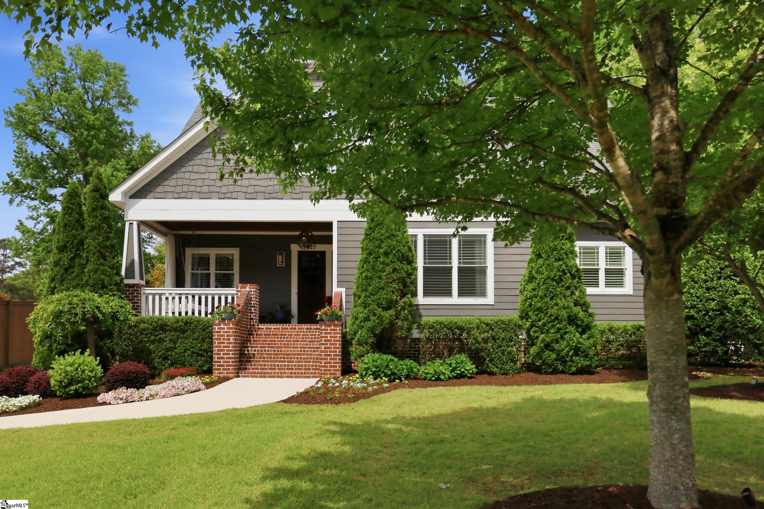 217 E Avondale Drive