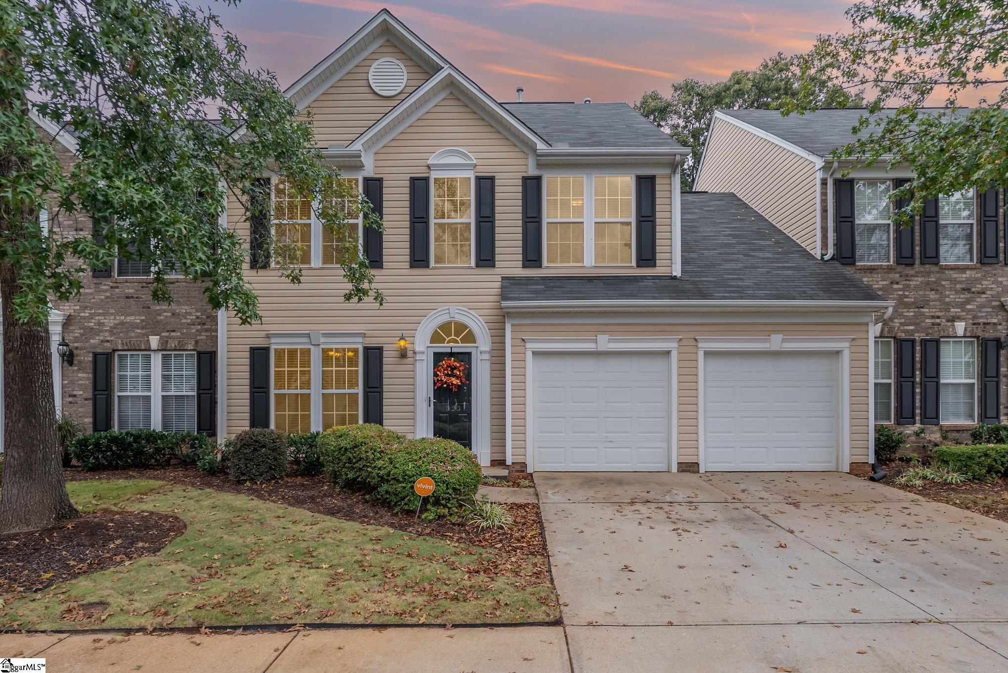 Greenville, South Carolina 29615, United States, 3 Bedrooms Bedrooms, ,3 BathroomsBathrooms,Residential,Active,221718