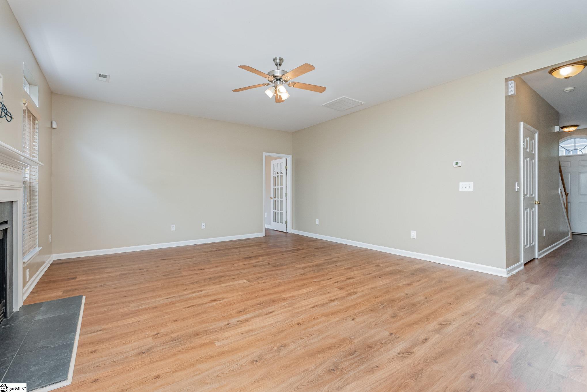 Greenville, South Carolina 29615, United States, 3 Bedrooms Bedrooms, ,3 BathroomsBathrooms,Residential,Active,221718