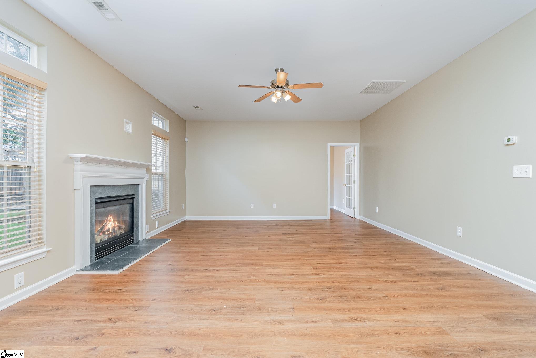 Greenville, South Carolina 29615, United States, 3 Bedrooms Bedrooms, ,3 BathroomsBathrooms,Residential,Active,221718