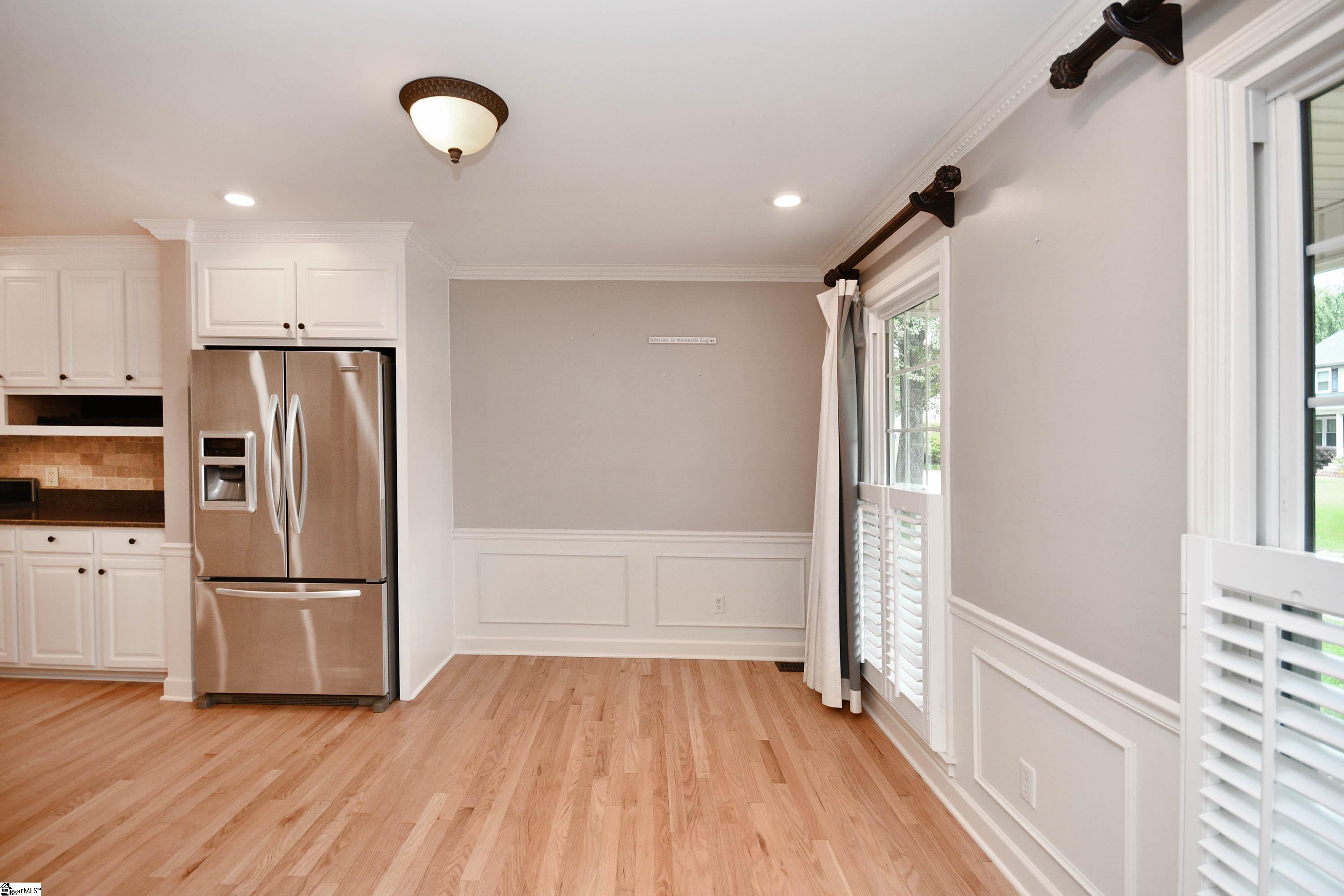 Greenville, South Carolina 29607, United States, 4 Bedrooms Bedrooms, ,3 BathroomsBathrooms,Residential,Active,203842