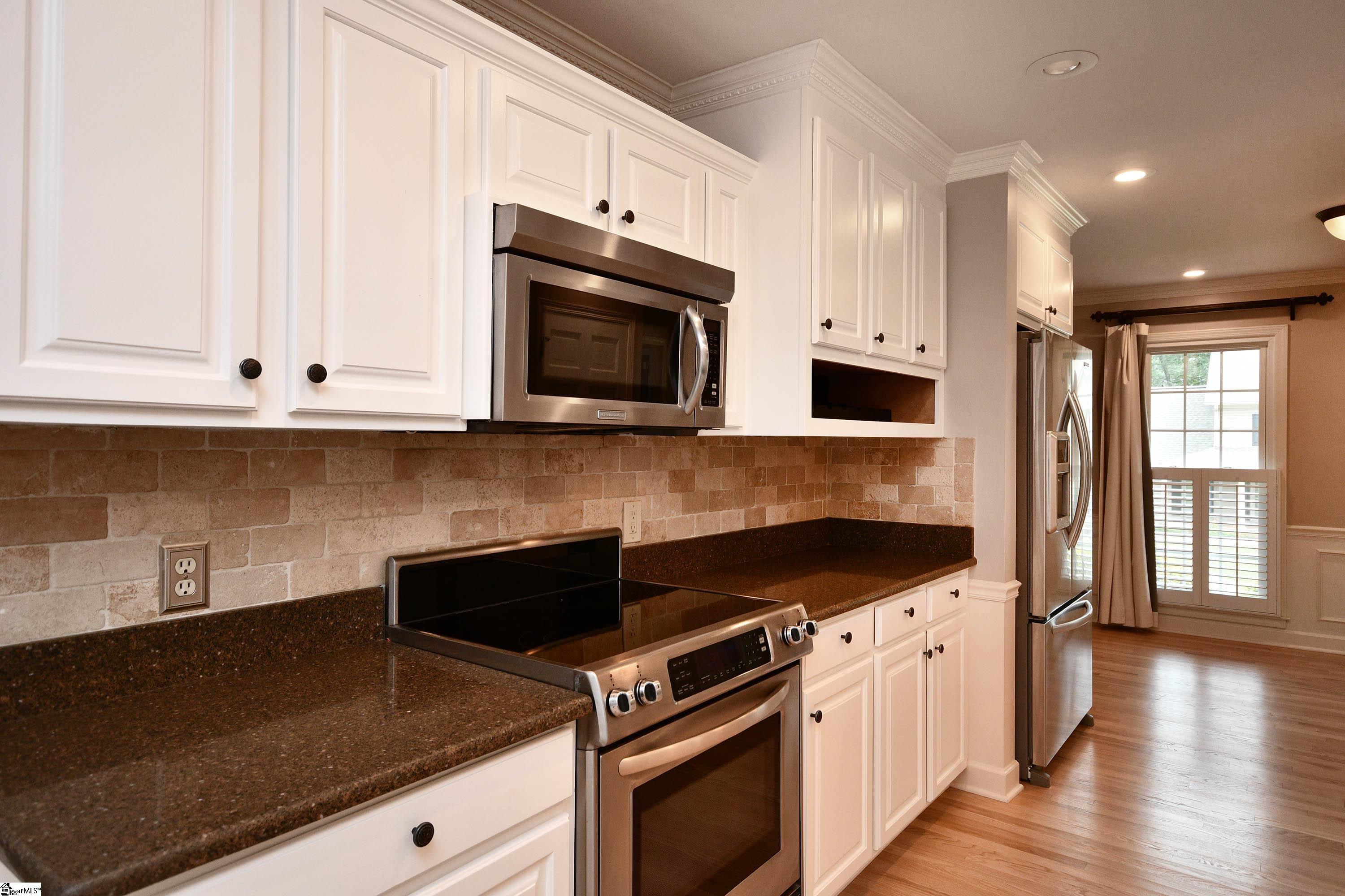 Greenville, South Carolina 29607, United States, 4 Bedrooms Bedrooms, ,3 BathroomsBathrooms,Residential,Active,203842