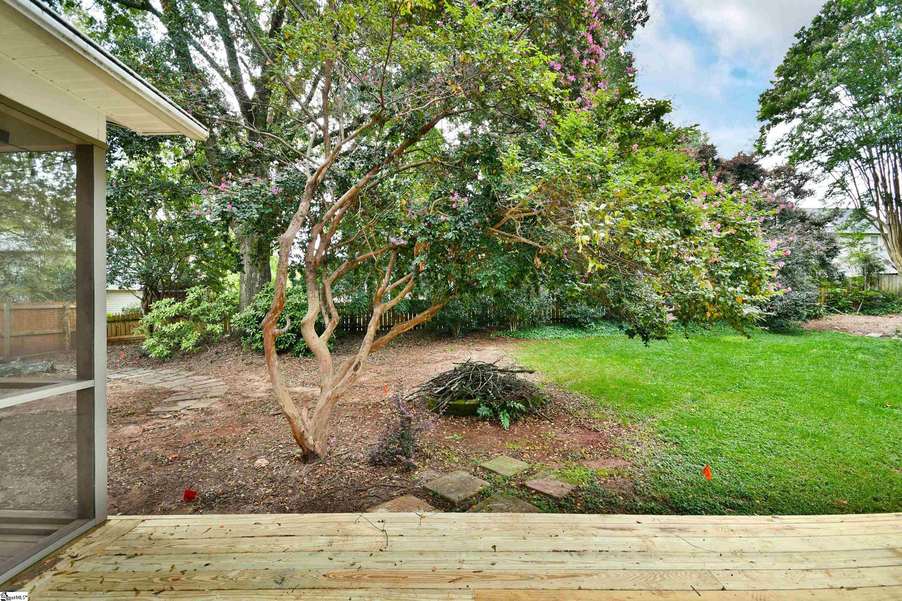 Greenville, South Carolina 29607, United States, 4 Bedrooms Bedrooms, ,3 BathroomsBathrooms,Residential,Active,203842