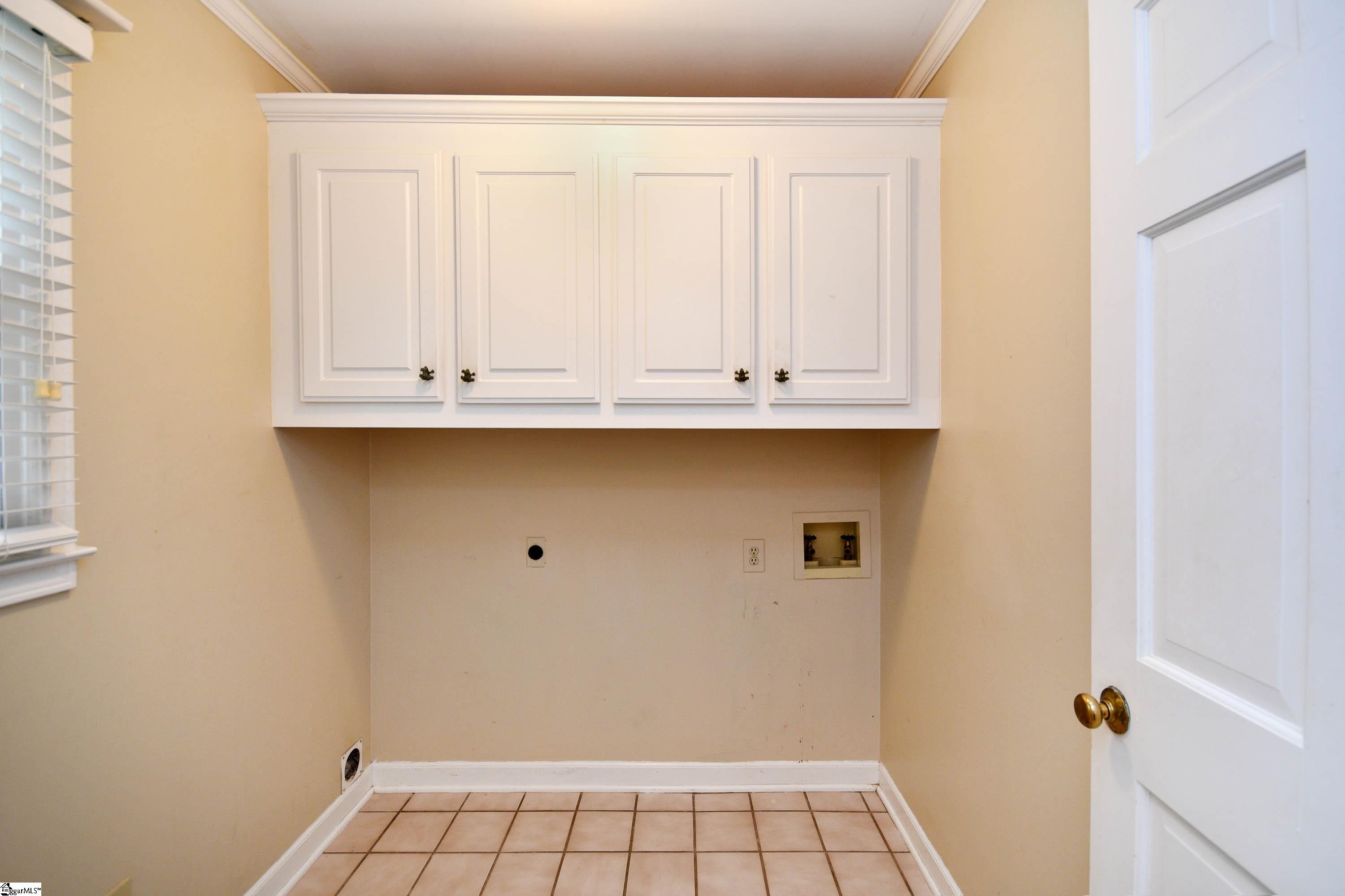 Greenville, South Carolina 29607, United States, 4 Bedrooms Bedrooms, ,3 BathroomsBathrooms,Residential,Active,203842