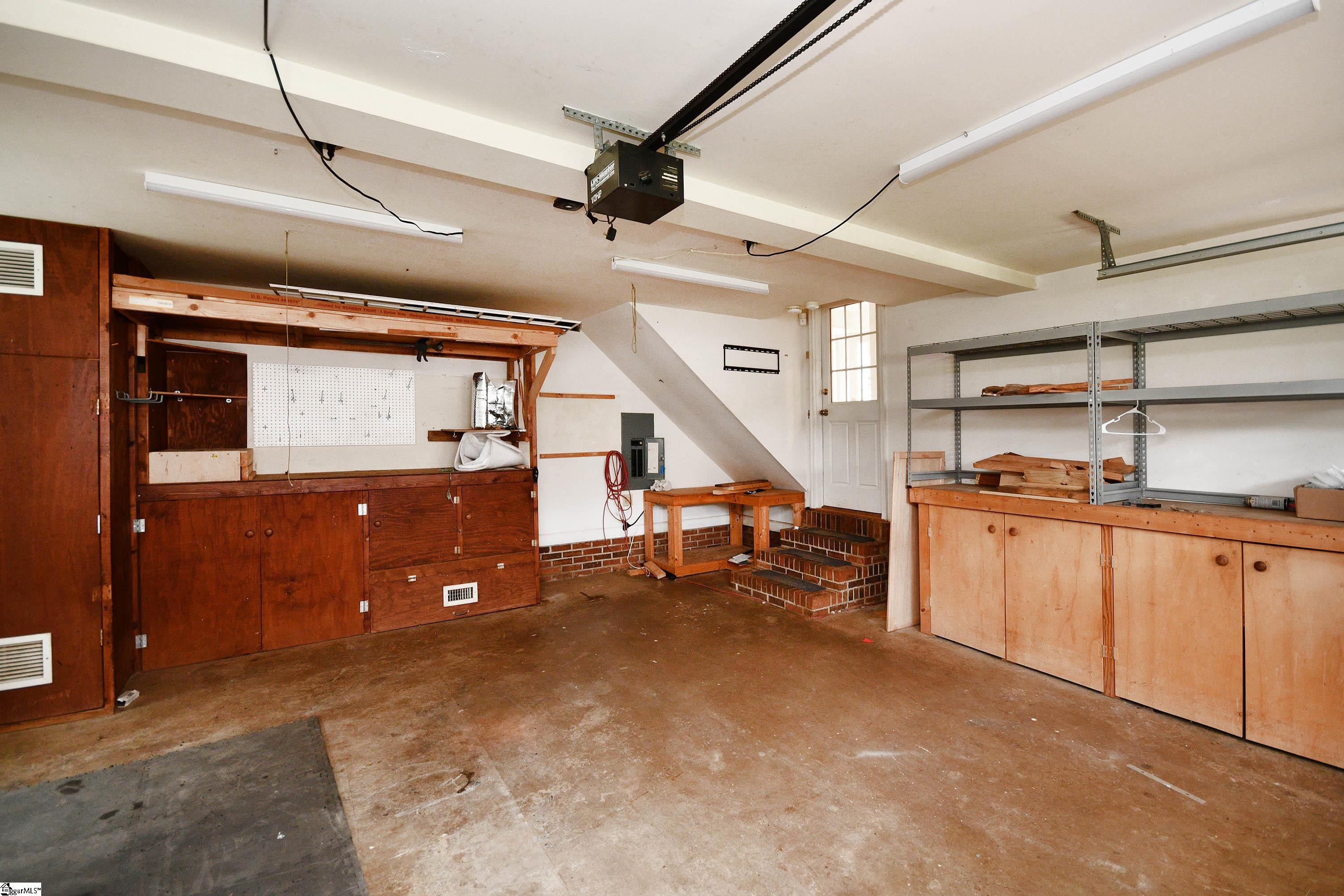 Greenville, South Carolina 29607, United States, 4 Bedrooms Bedrooms, ,3 BathroomsBathrooms,Residential,Active,203842