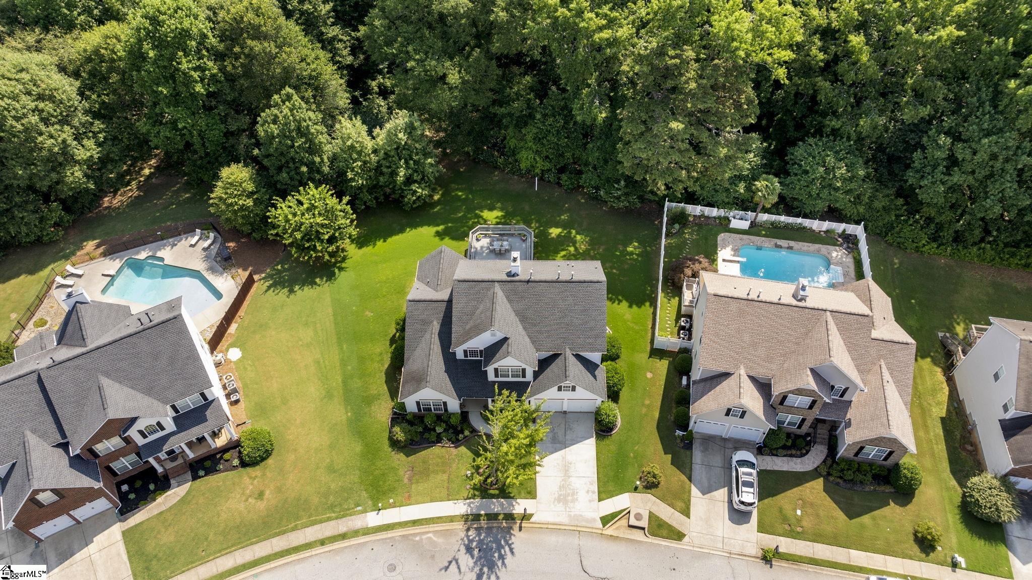 409 Summergreen Way