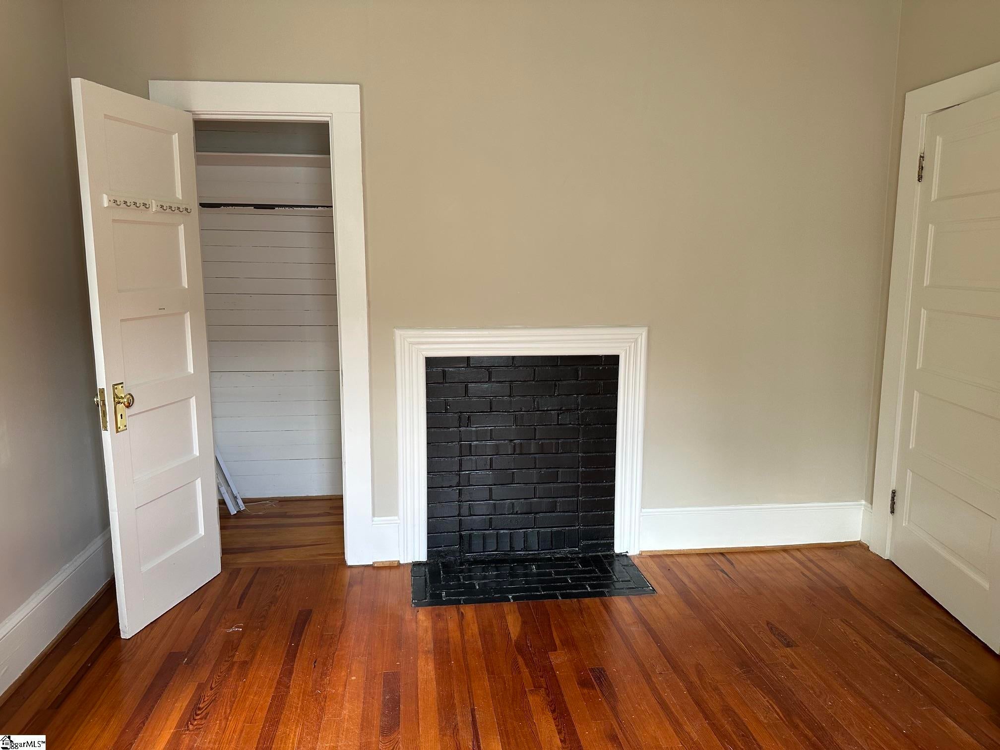 108 Moreland Avenue