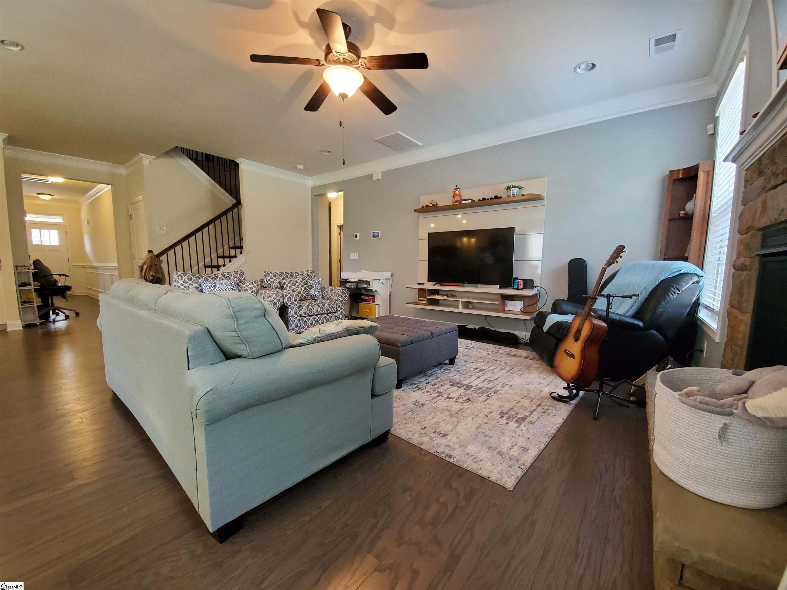 Taylors, South Carolina 29687, United States, 4 Bedrooms Bedrooms, ,3 BathroomsBathrooms,Residential,Contingent,156558