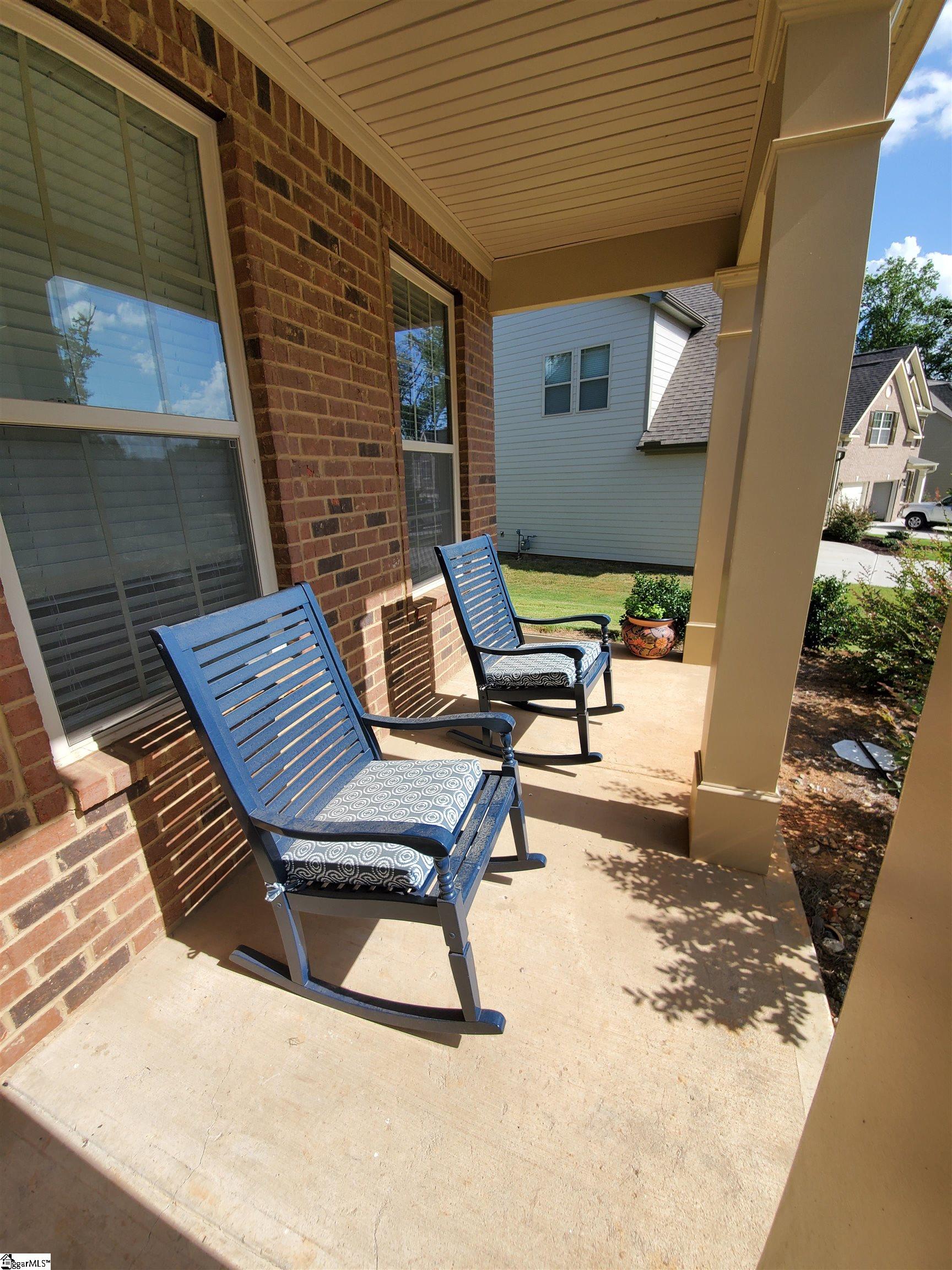 Taylors, South Carolina 29687, United States, 4 Bedrooms Bedrooms, ,3 BathroomsBathrooms,Residential,Contingent,156558