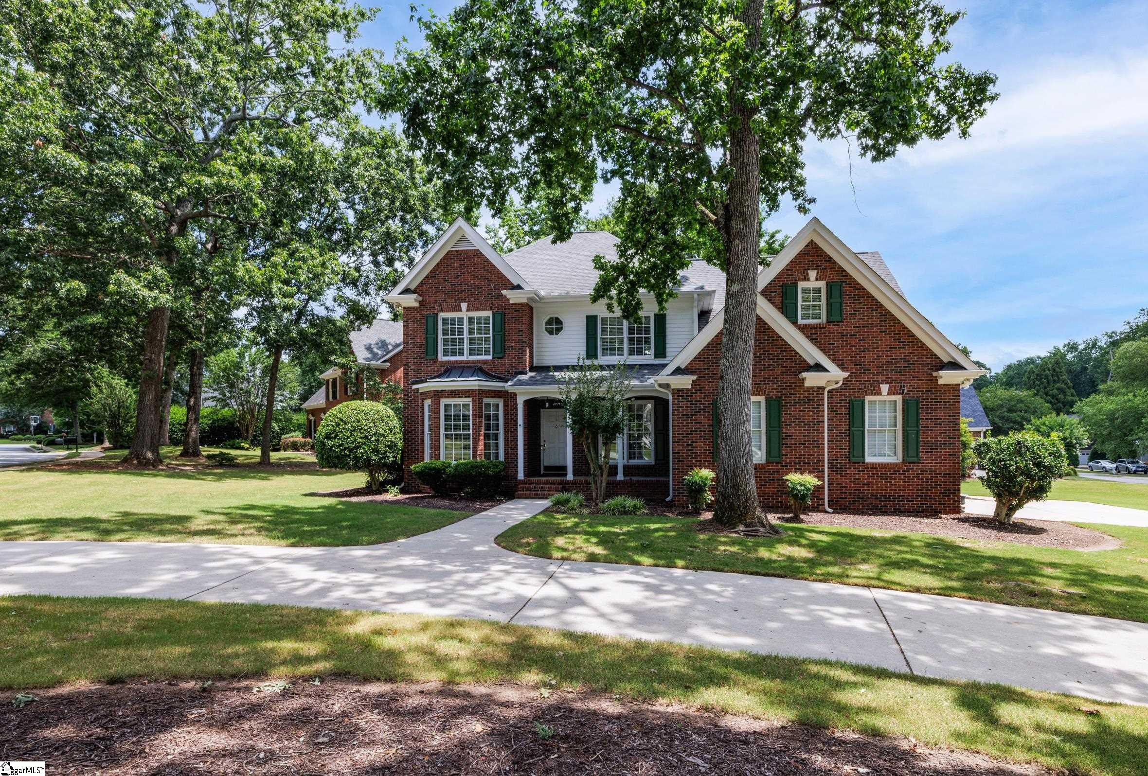 1 Red Fern Trail