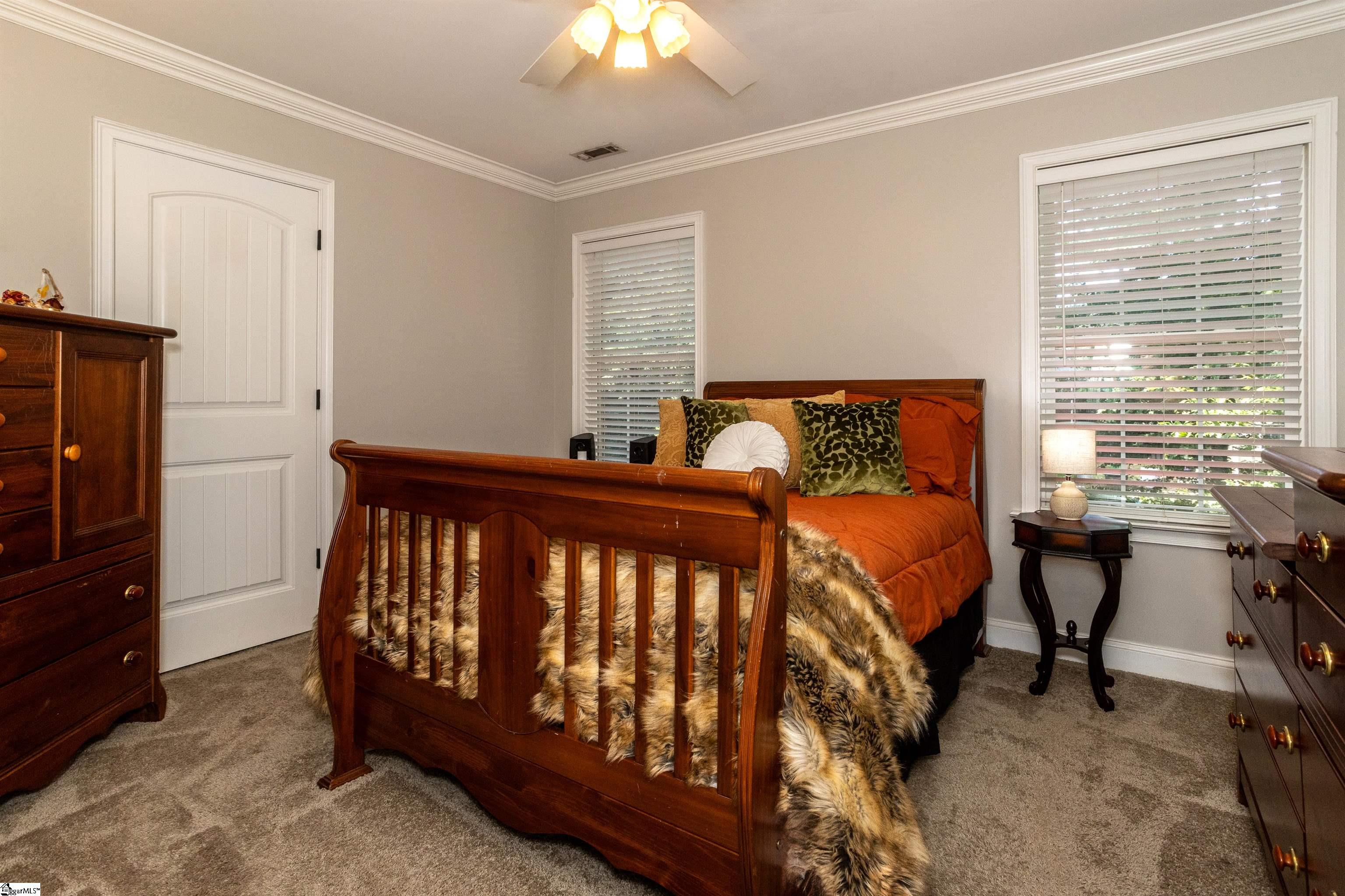 Simpsonville, South Carolina 29681, United States, 4 Bedrooms Bedrooms, ,3 BathroomsBathrooms,Residential,Contingent,198910