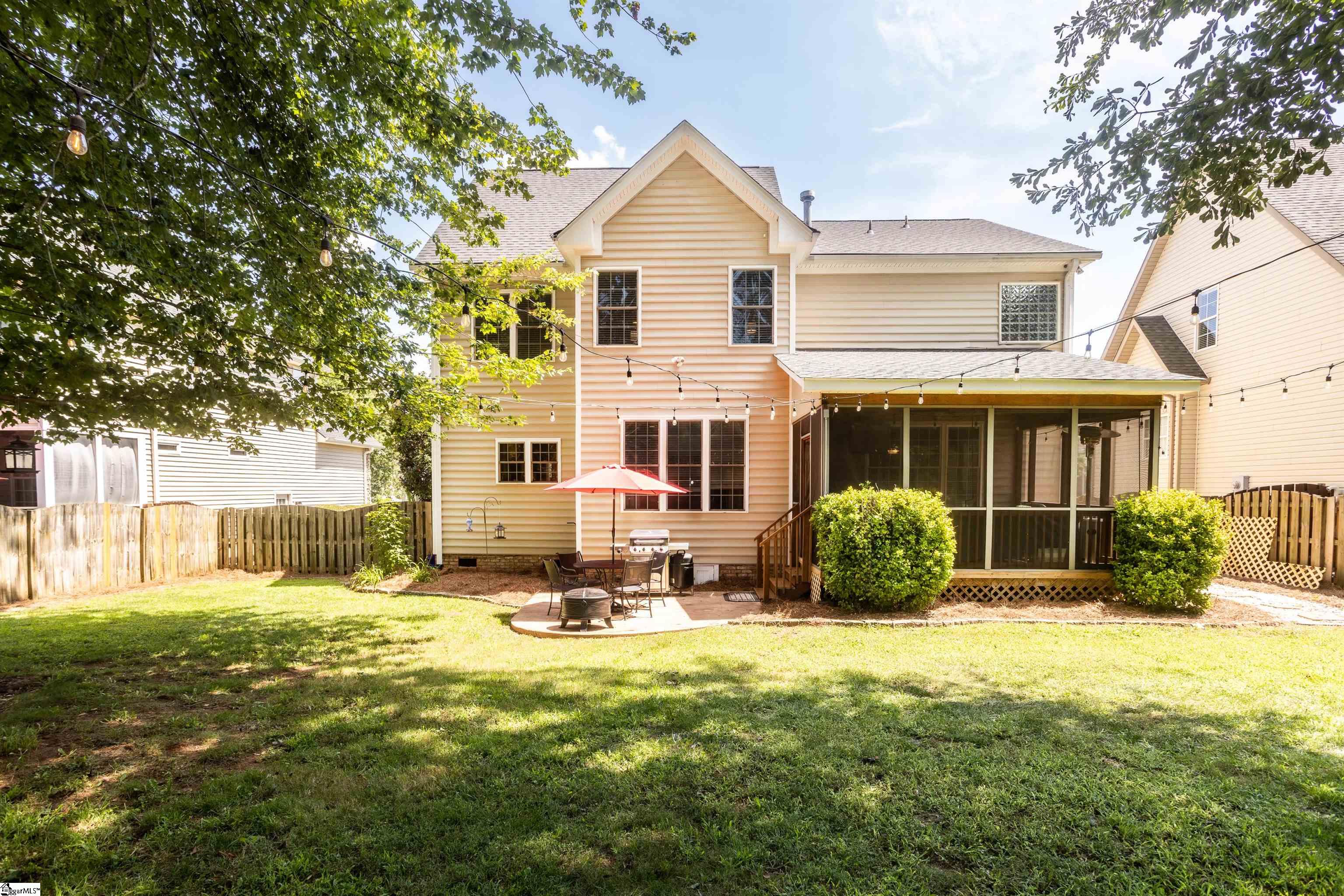 Simpsonville, South Carolina 29681, United States, 4 Bedrooms Bedrooms, ,3 BathroomsBathrooms,Residential,Contingent,198910