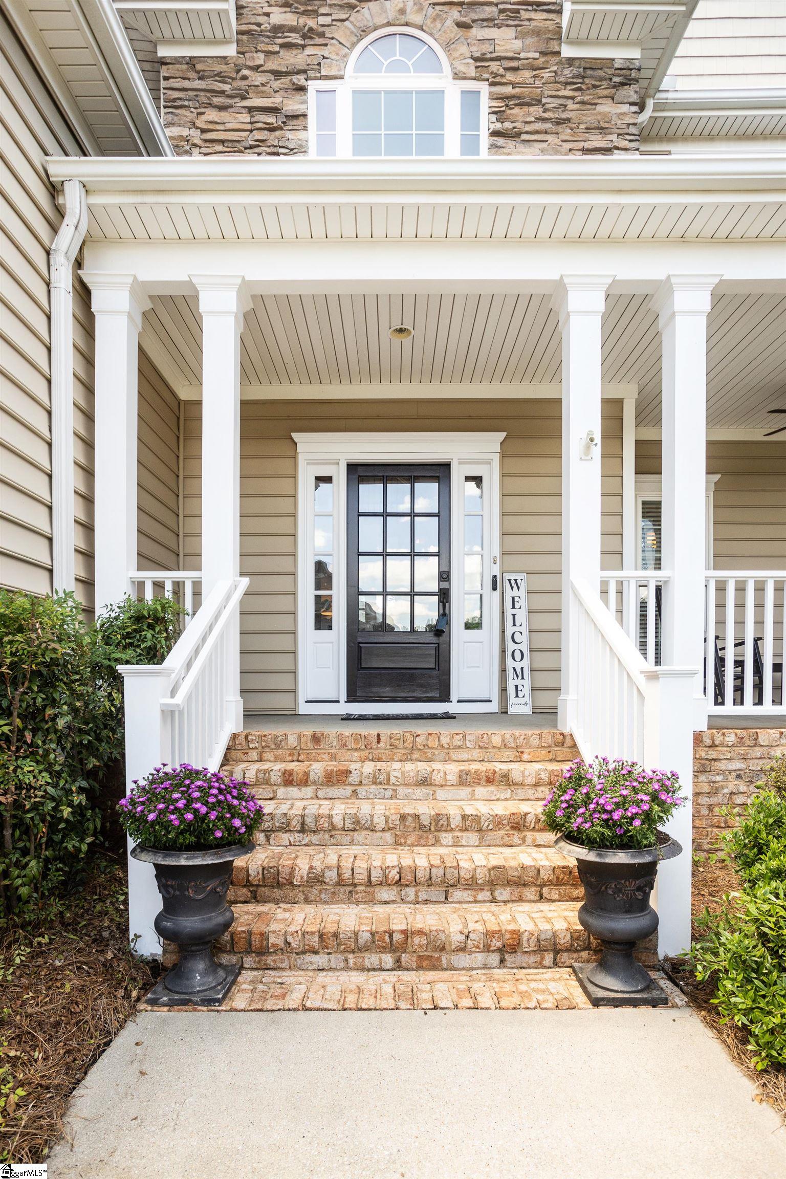 Simpsonville, South Carolina 29681, United States, 4 Bedrooms Bedrooms, ,3 BathroomsBathrooms,Residential,Contingent,198910