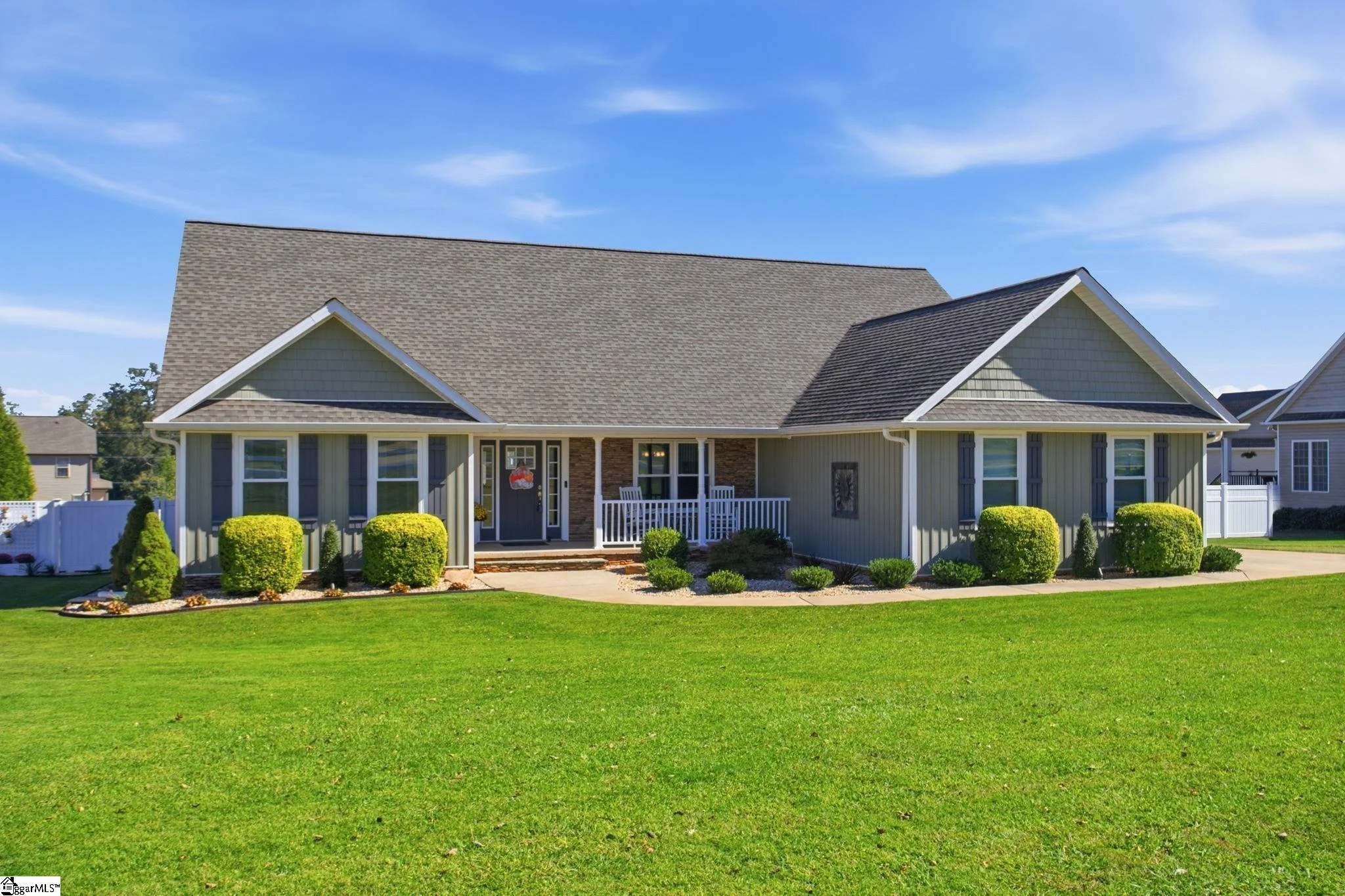 484 Carriage Gate Drive