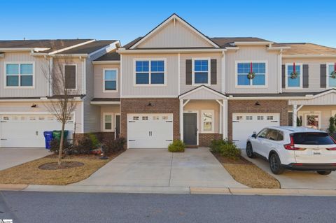 Photo of 324 Hollenbeck Place, Greenville, SC 29607 (MLS # 1576897)