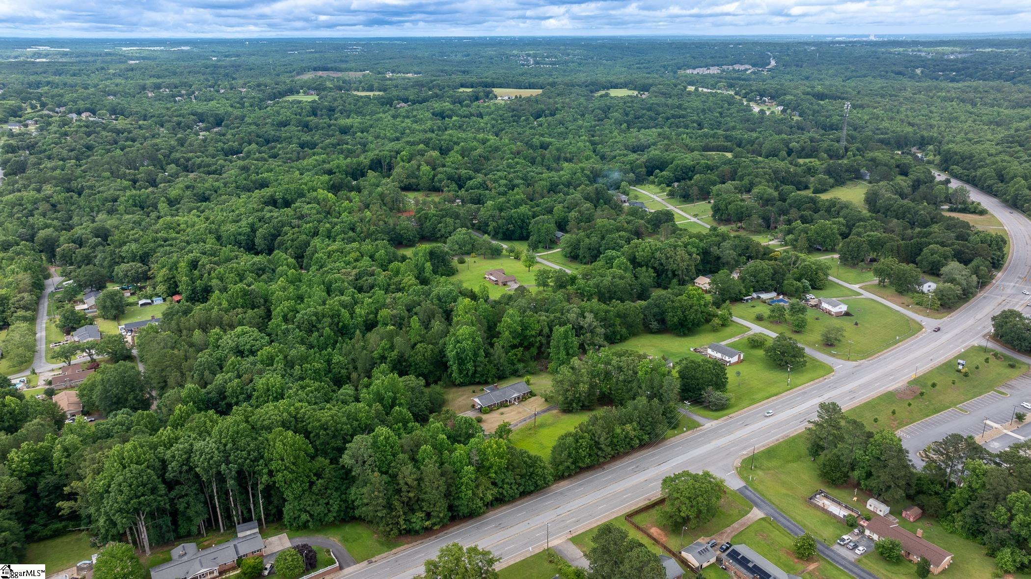 5670 Reidville Road