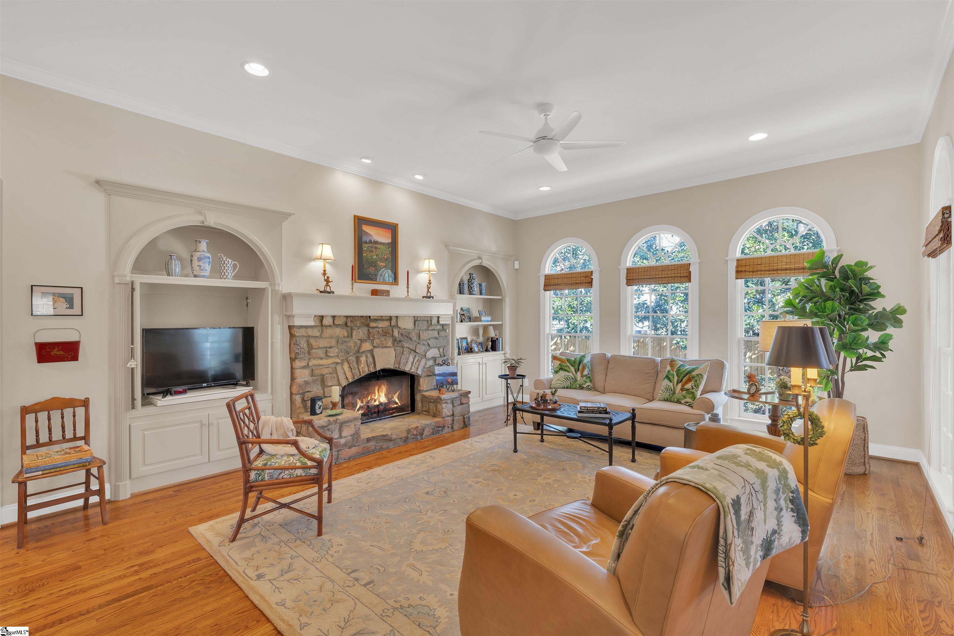 Simpsonville, South Carolina 29681, United States, 3 Bedrooms Bedrooms, ,3 BathroomsBathrooms,Residential,Contingent,77943