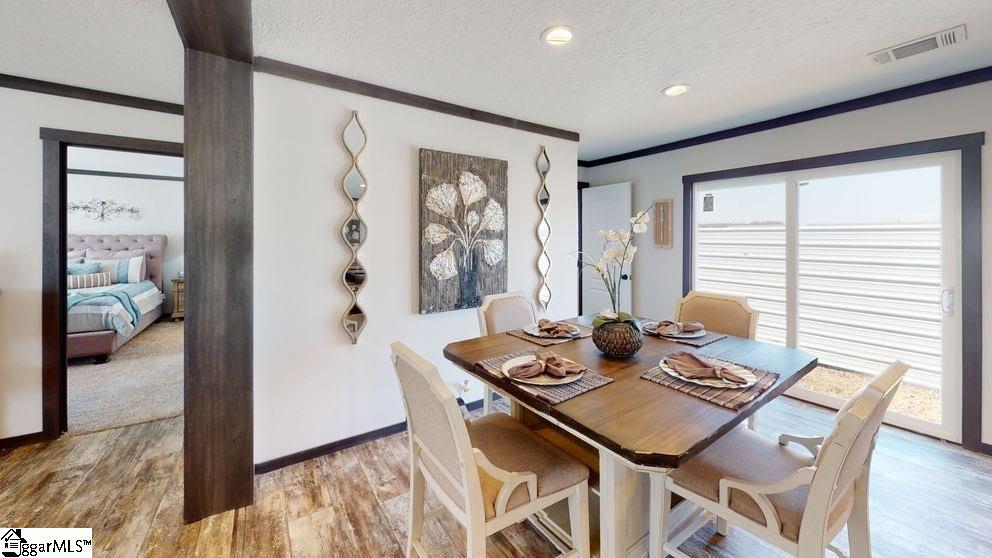 438 Berry Shoals Road