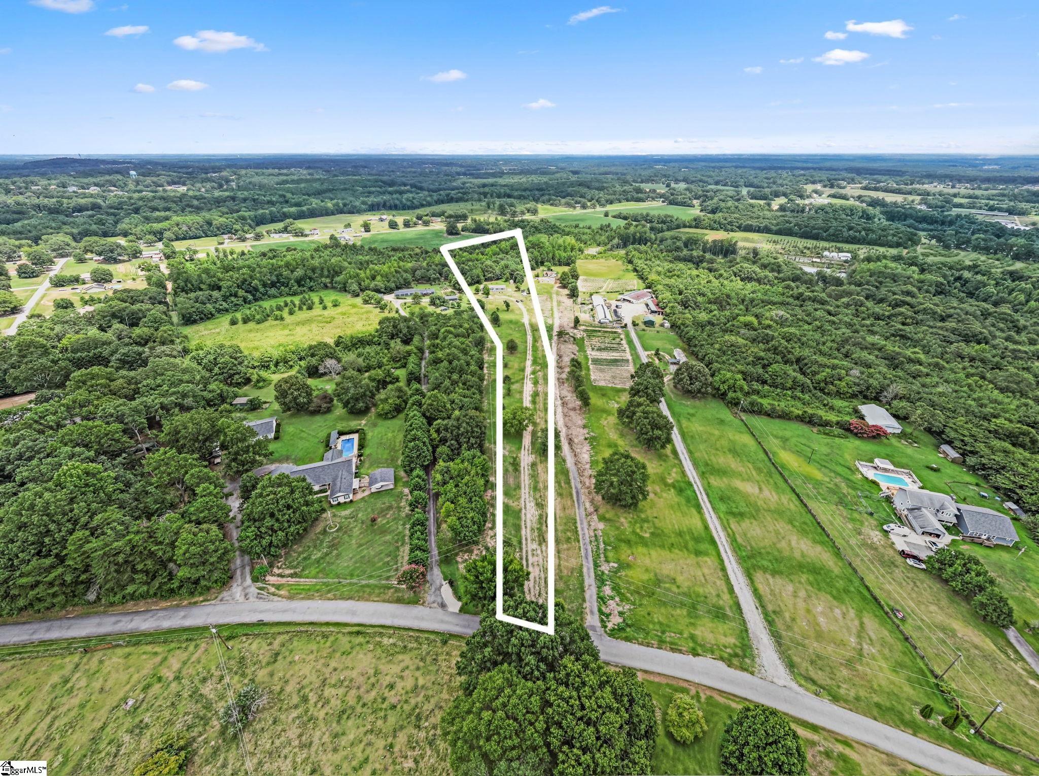 Inman, South Carolina 29349, United States, 5 Bedrooms Bedrooms, ,3 BathroomsBathrooms,Residential,Active,177991