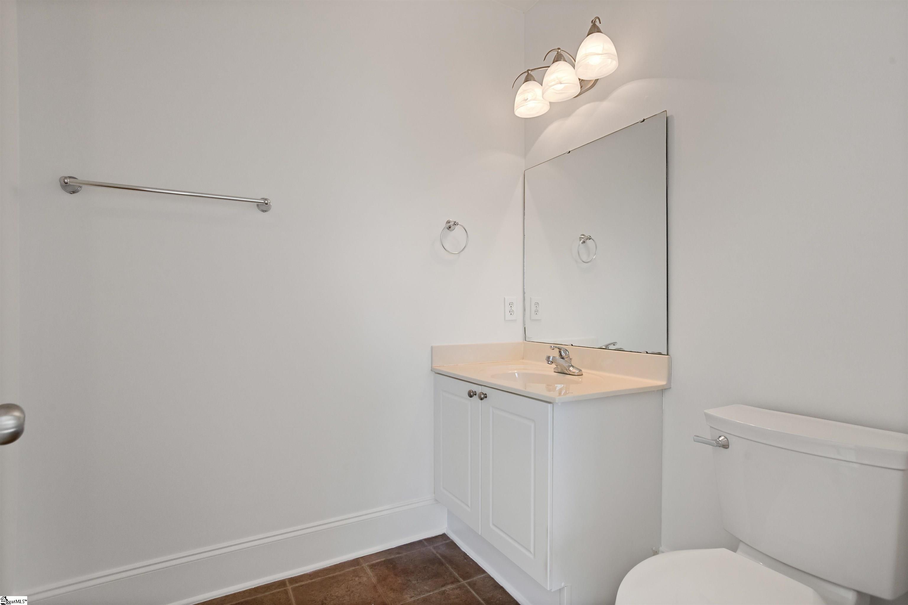 Greenville, South Carolina 29601, United States, 3 Bedrooms Bedrooms, ,2 BathroomsBathrooms,Residential,Contingent,198400