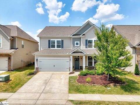 Photo of 845 Deepwood Court, Boiling Springs, SC 29316 (MLS # 1582053)