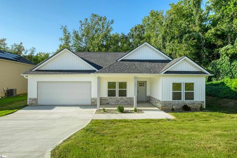 Photo of 506 Vault Way, Roebuck, SC 29376 (MLS # 1573378)