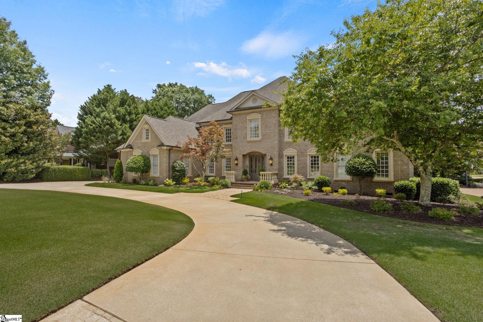 102 Antigua Way
