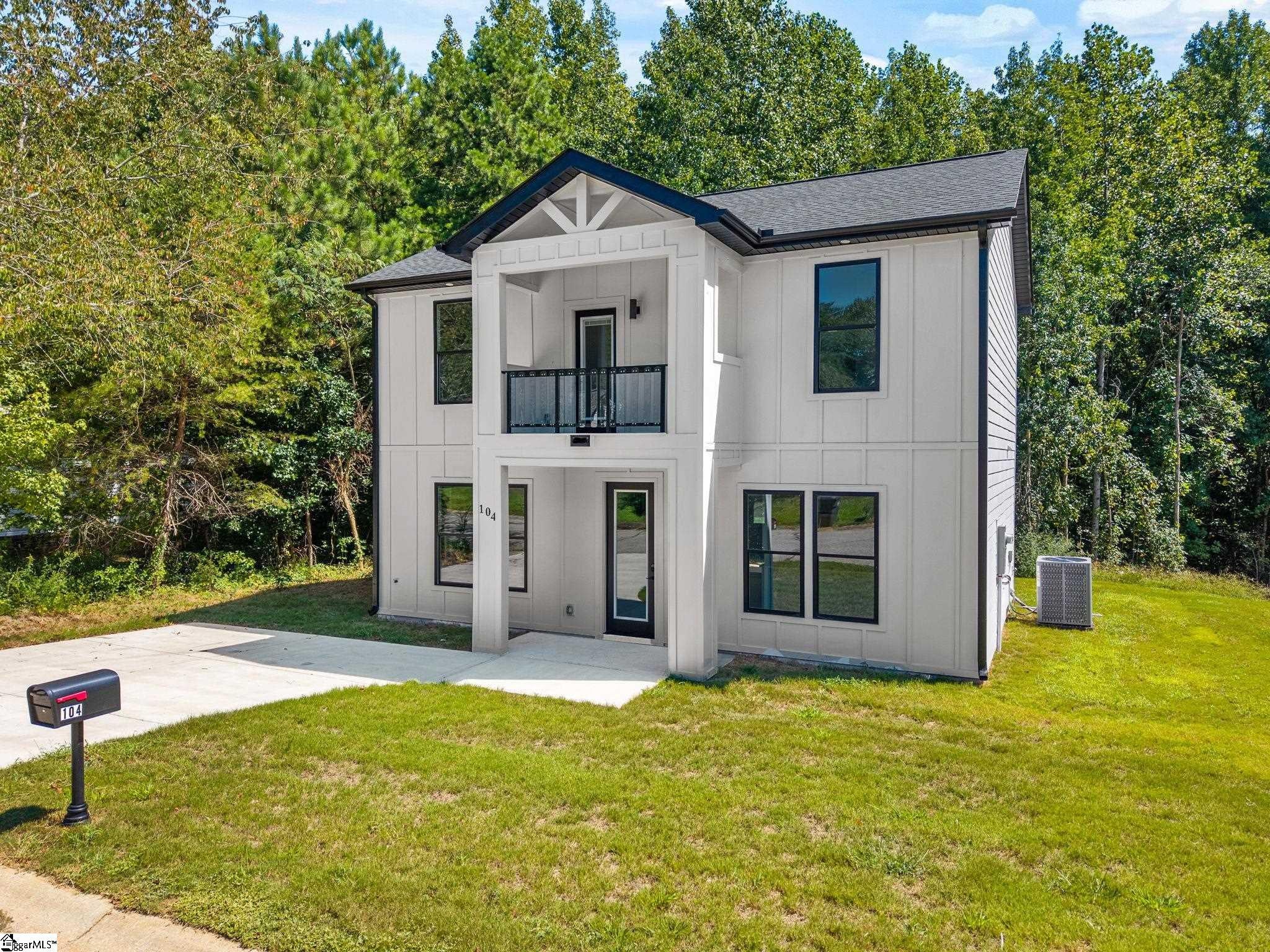 104 Backwater Way