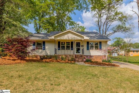 Photo of 114 Escambia Avenue, Gaffney, SC 29340 (MLS # 1587332)