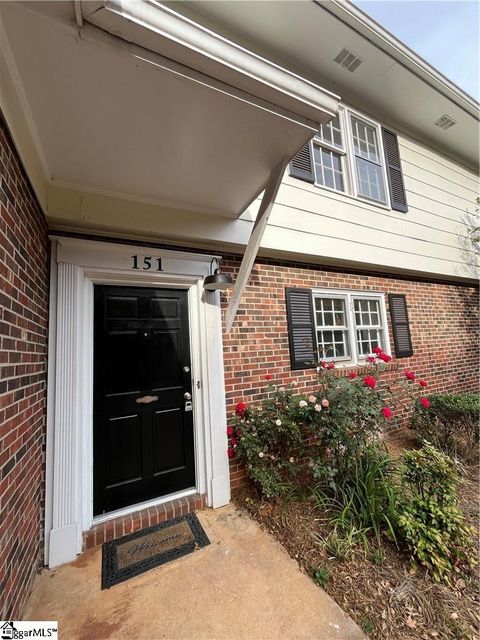 Photo of 151 Fernridge Drive, Spartanburg, SC 29307 (MLS # 1573854)