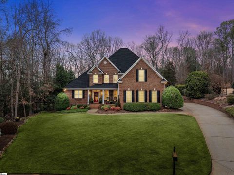 Photo of 324 S Monterey Drive, Moore, SC 29369 (MLS # 1578451)