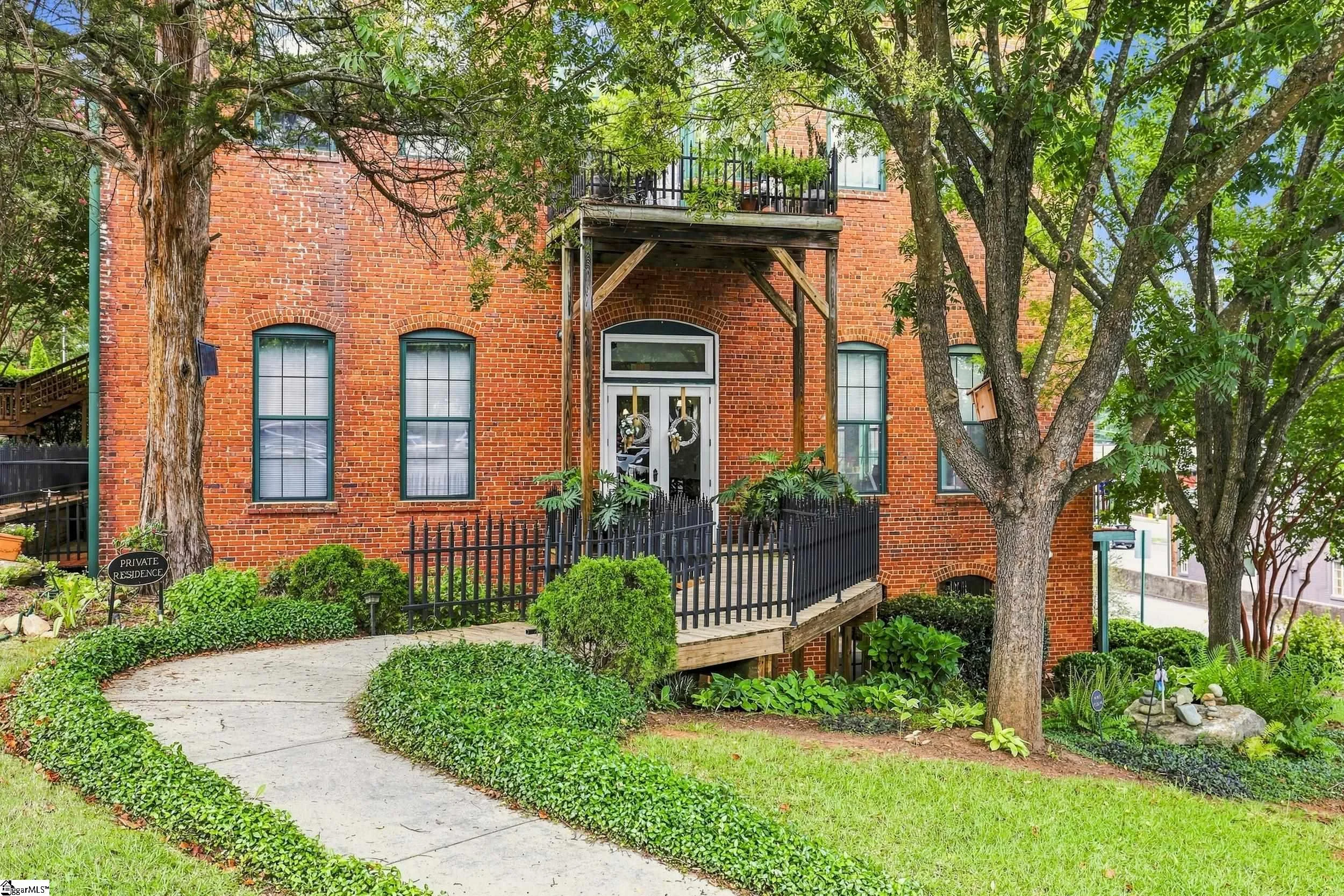 102 Russell Street Unit #204
