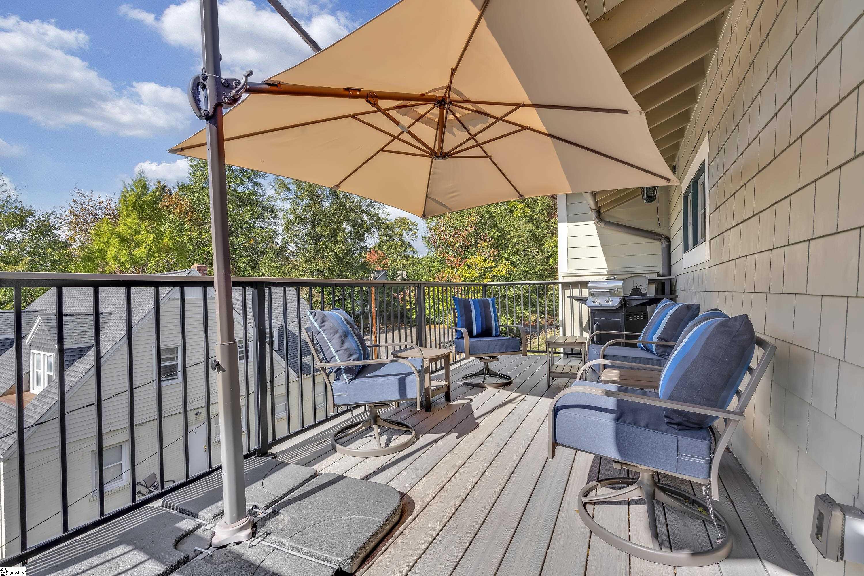 Greenville, South Carolina 29601, United States, 3 Bedrooms Bedrooms, ,4 BathroomsBathrooms,Residential,Active,238522