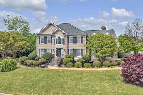 Photo of 400 Ladykirk Lane, Greer, SC 29650 (MLS # 1588582)