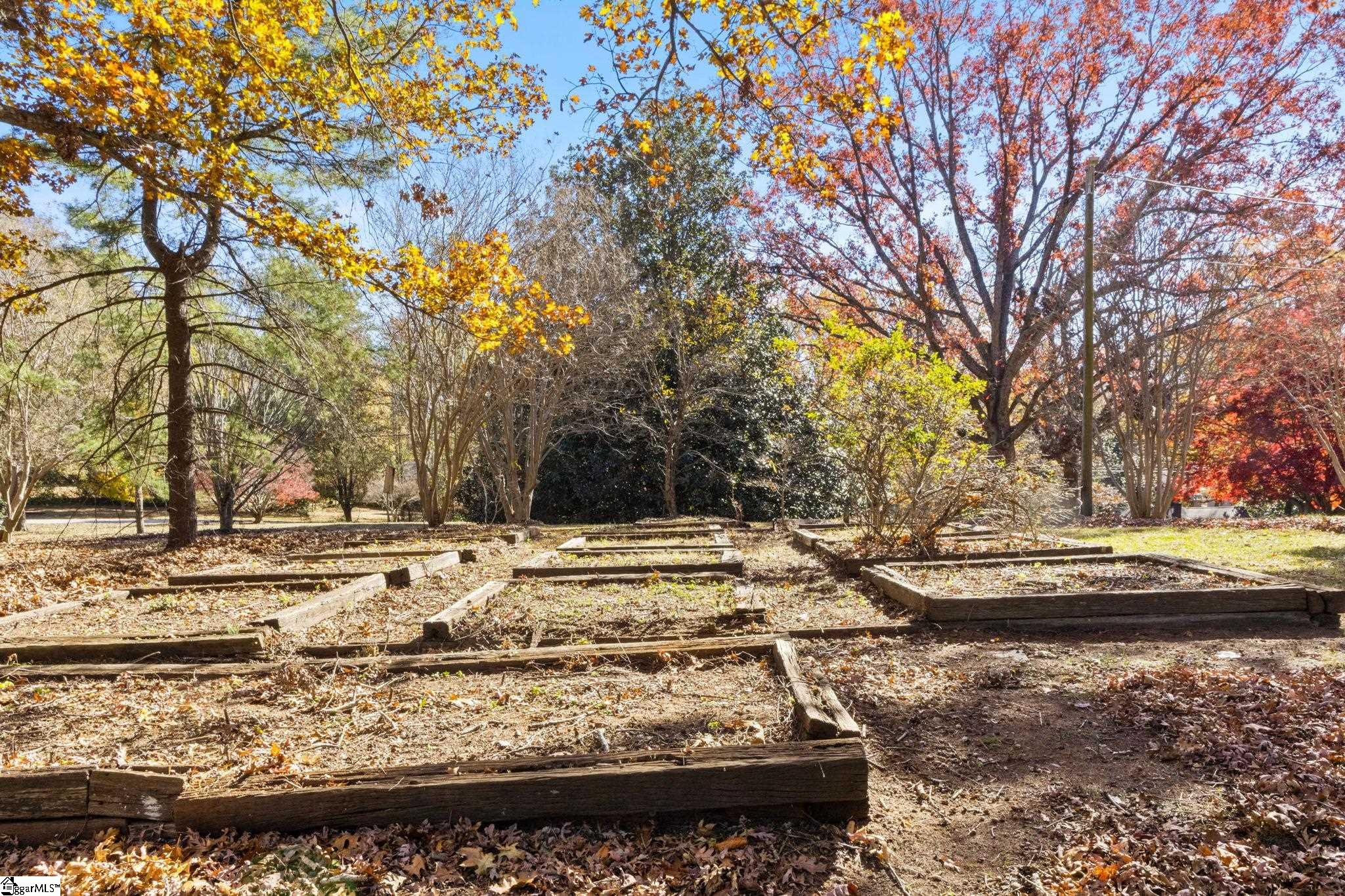 Greenville, South Carolina 29609, United States, 4 Bedrooms Bedrooms, ,4 BathroomsBathrooms,Residential,Active,245214