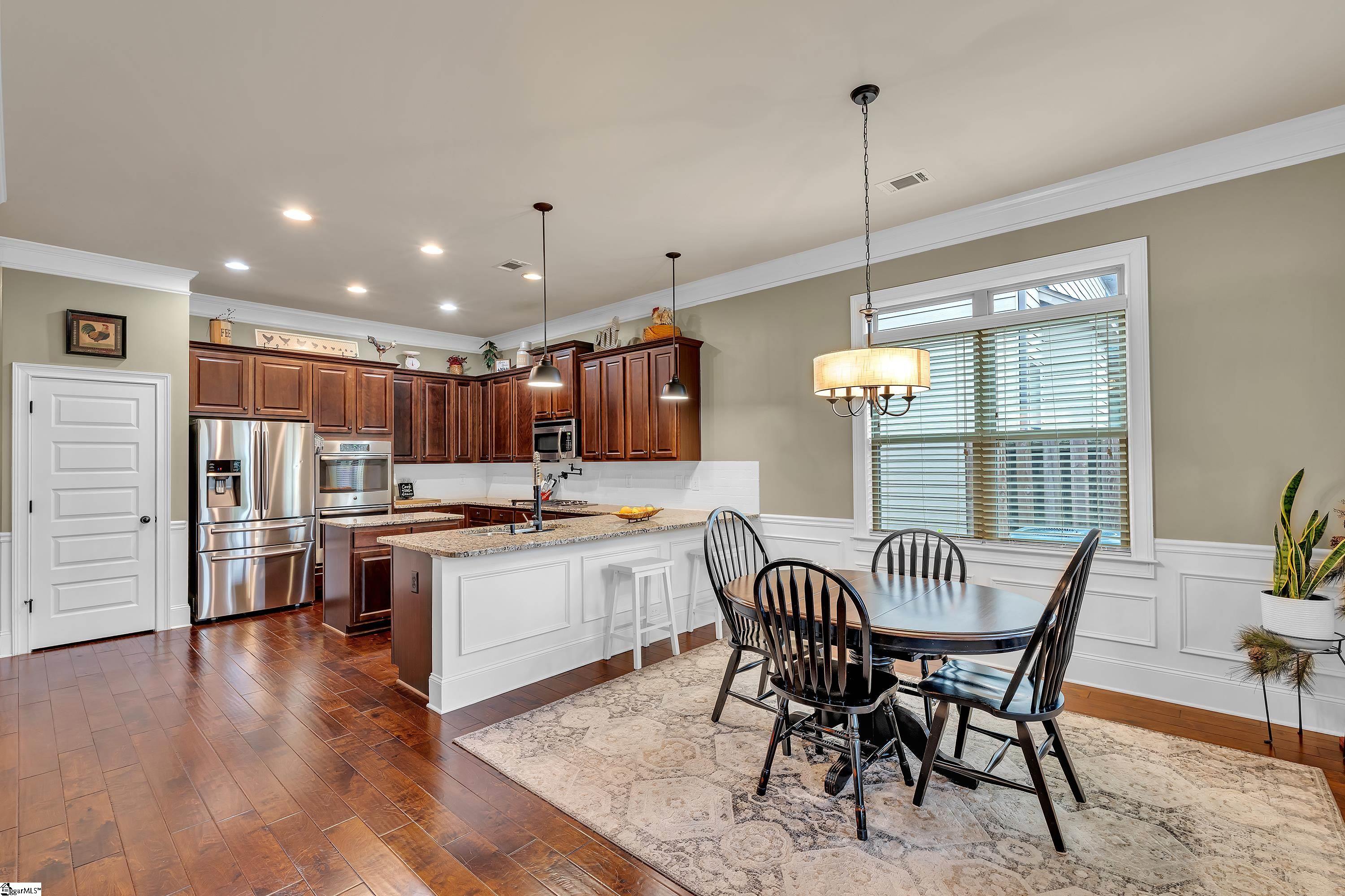 Greer, South Carolina 29650, United States, 5 Bedrooms Bedrooms, ,4 BathroomsBathrooms,Residential,Active,100299