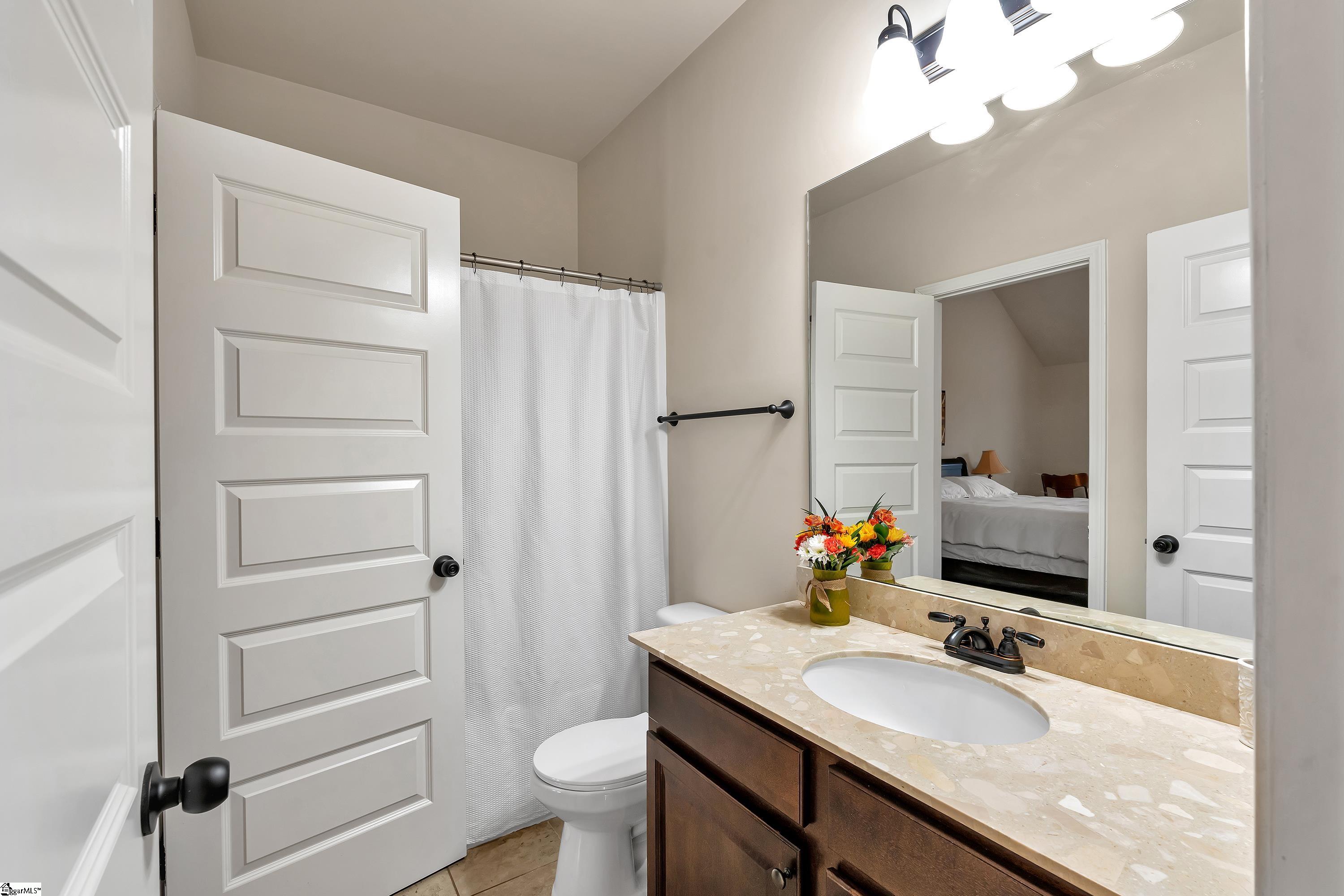 Greer, South Carolina 29650, United States, 5 Bedrooms Bedrooms, ,4 BathroomsBathrooms,Residential,Active,100299