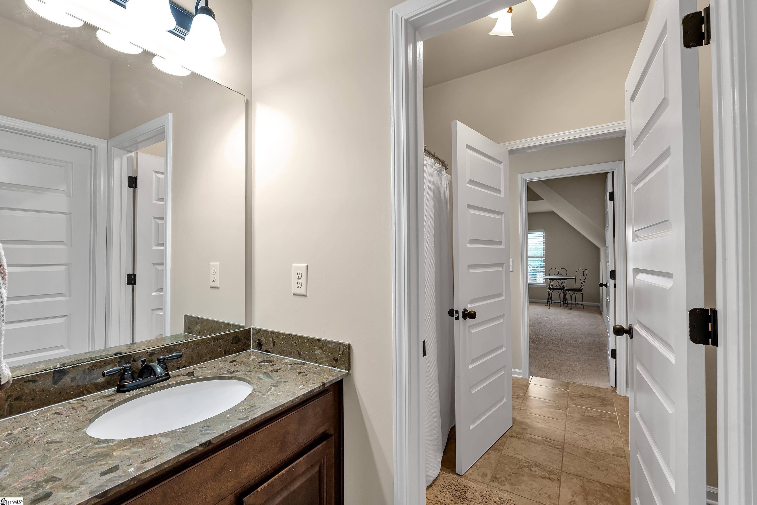 Greer, South Carolina 29650, United States, 5 Bedrooms Bedrooms, ,4 BathroomsBathrooms,Residential,Active,100299