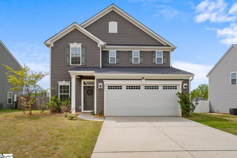 Photo of 8 Wiltshire Circle, Easley, SC 29642 (MLS # 1587616)
