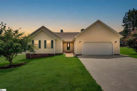 Photo of 101 Summercrest Court, Easley, SC 29642 (MLS # 1600860)