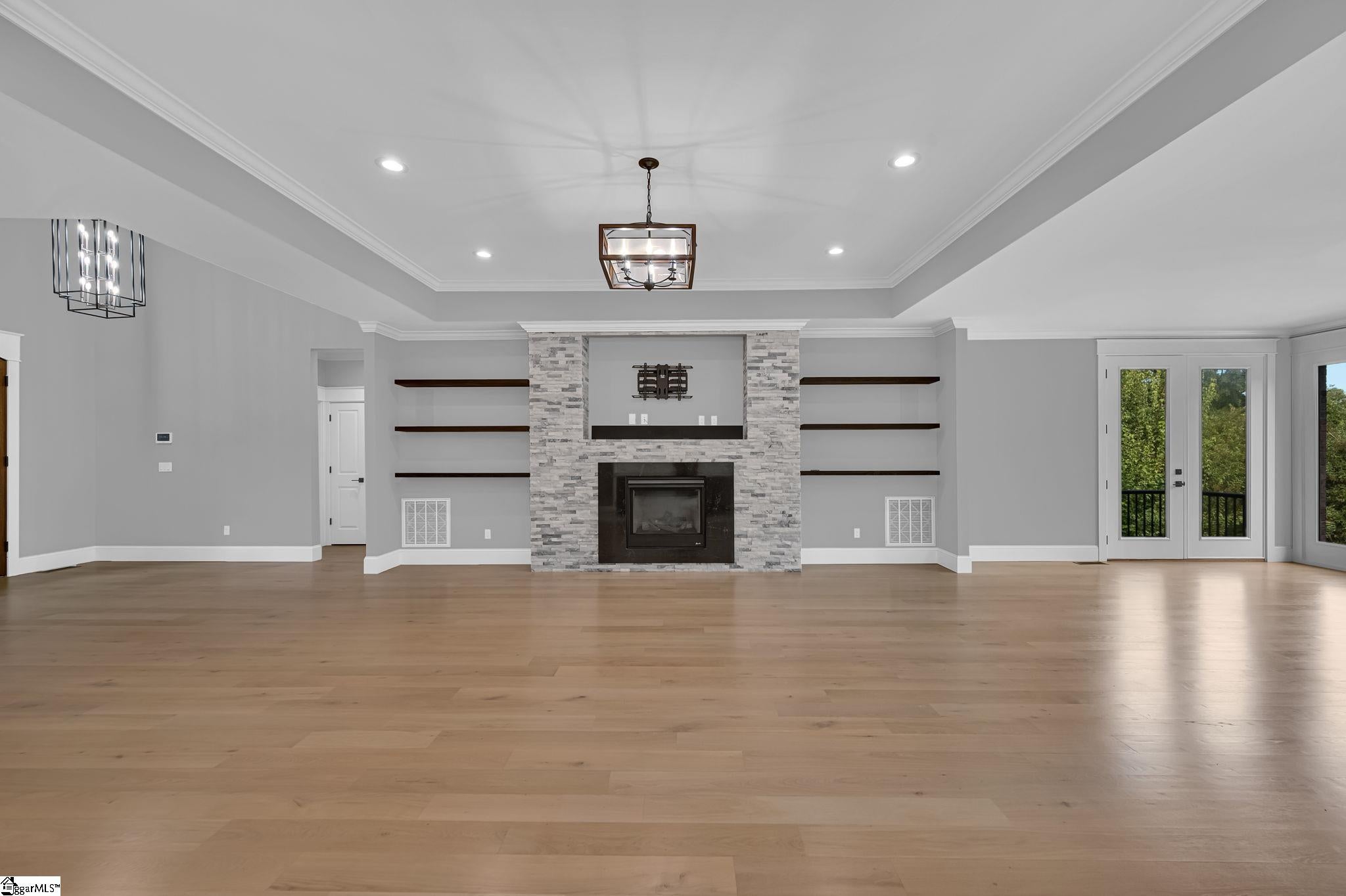 305 Merriman Trail