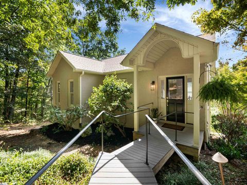 A home in Landrum