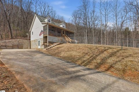 Photo of 315 Valley Drive, Walhalla, SC 29691 (MLS # 1583831)