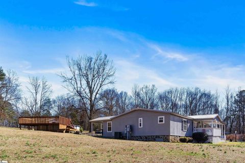 A home in Chesnee