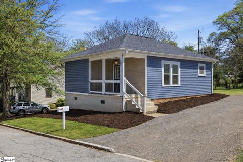 Photo of 405 Hill Street, Easley, SC 29640 (MLS # 1587424)