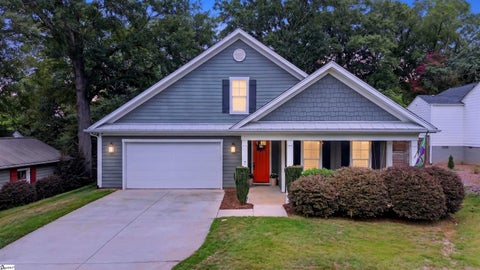 Photo of 7 Tyler Street, Greenville, SC 29605 (MLS # 1598058)