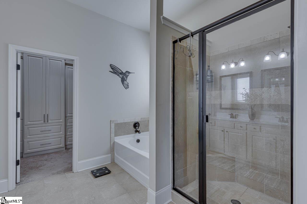 Simpsonville, South Carolina 29681, United States, 4 Bedrooms Bedrooms, ,4 BathroomsBathrooms,Residential,Contingent,204498