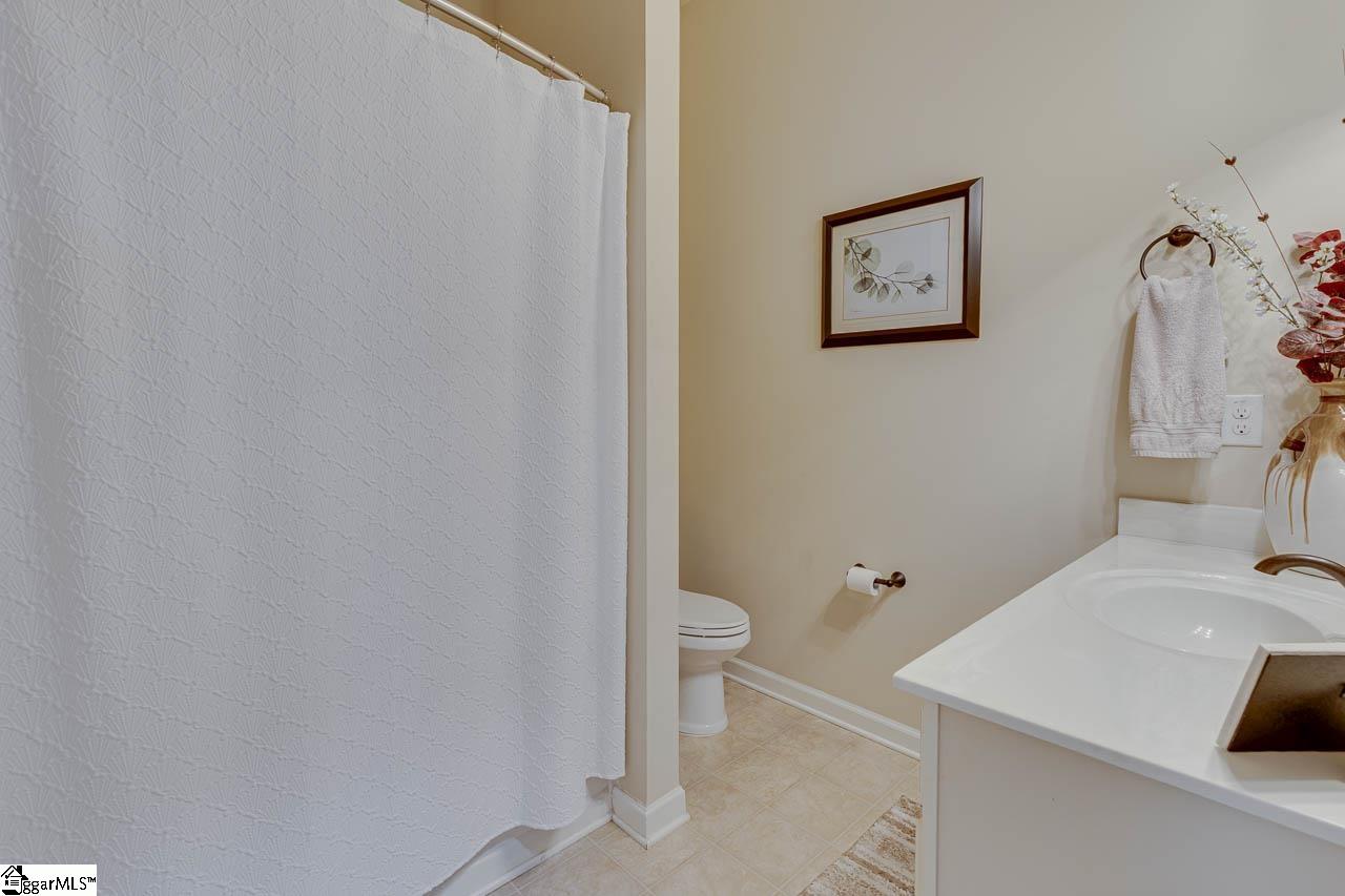 Simpsonville, South Carolina 29681, United States, 4 Bedrooms Bedrooms, ,4 BathroomsBathrooms,Residential,Contingent,204498